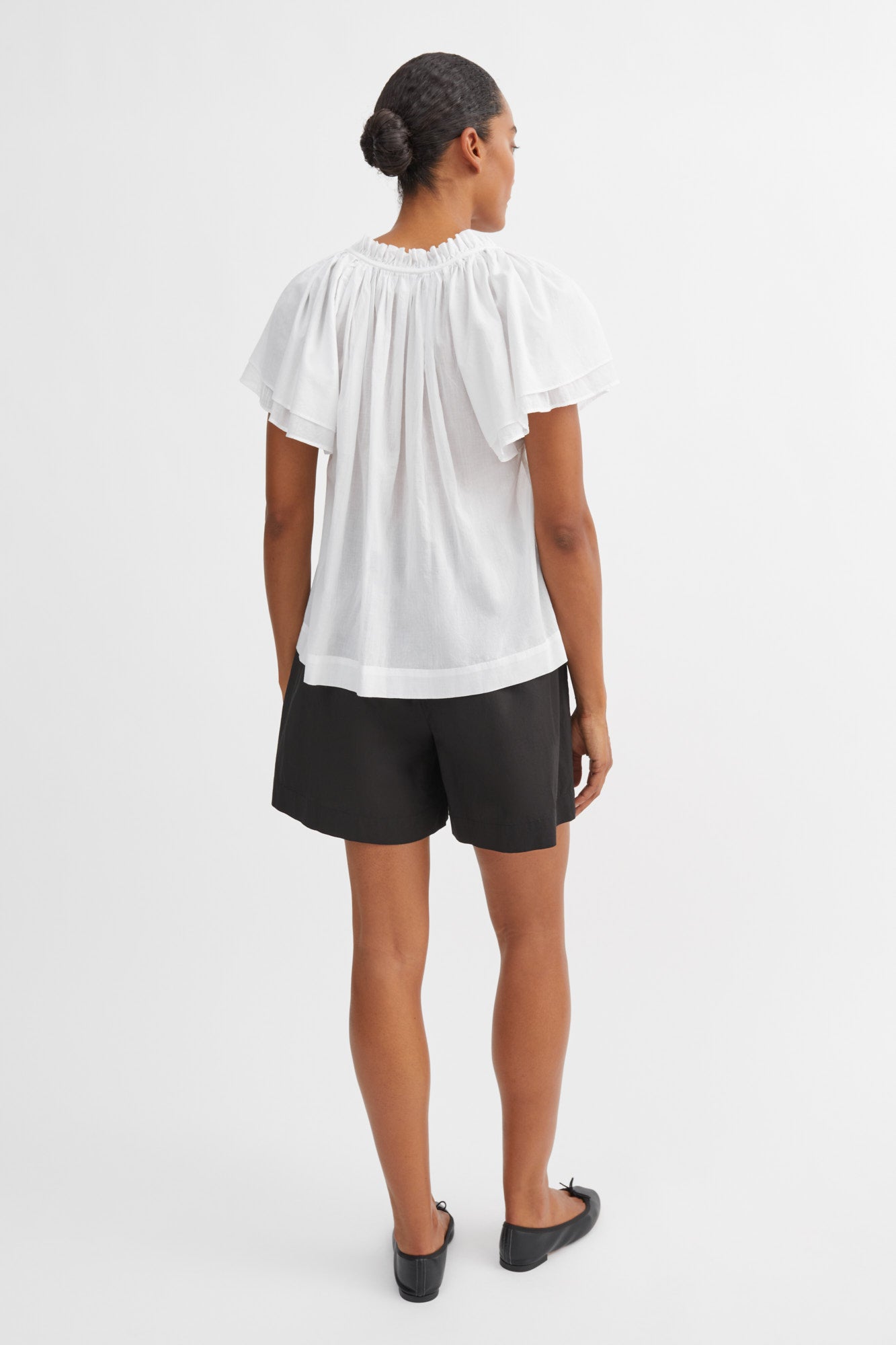 Skall Studio Edgar shorts Shorts Black