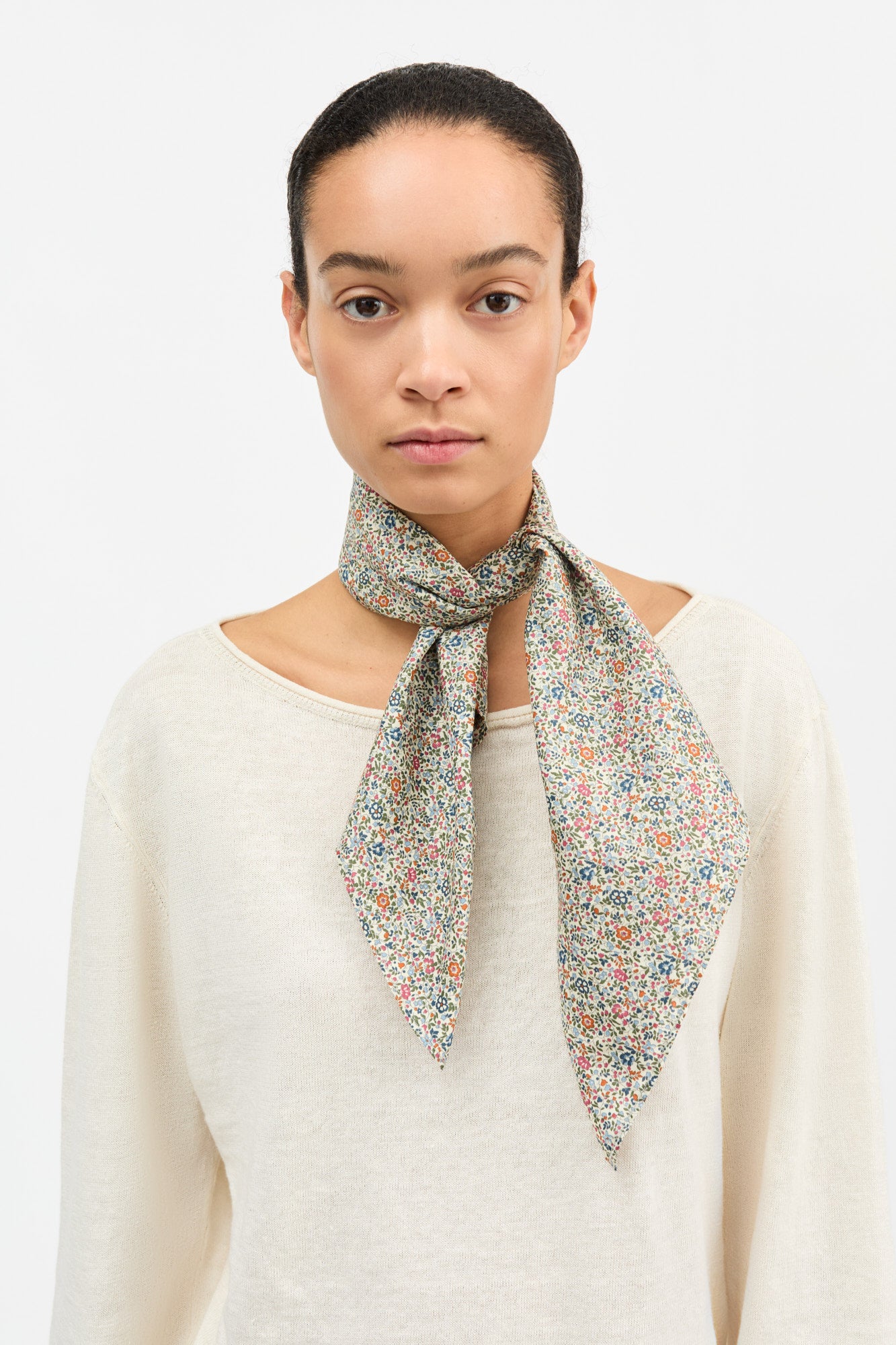 Skall Studio Hope scarf Scarf Flower field