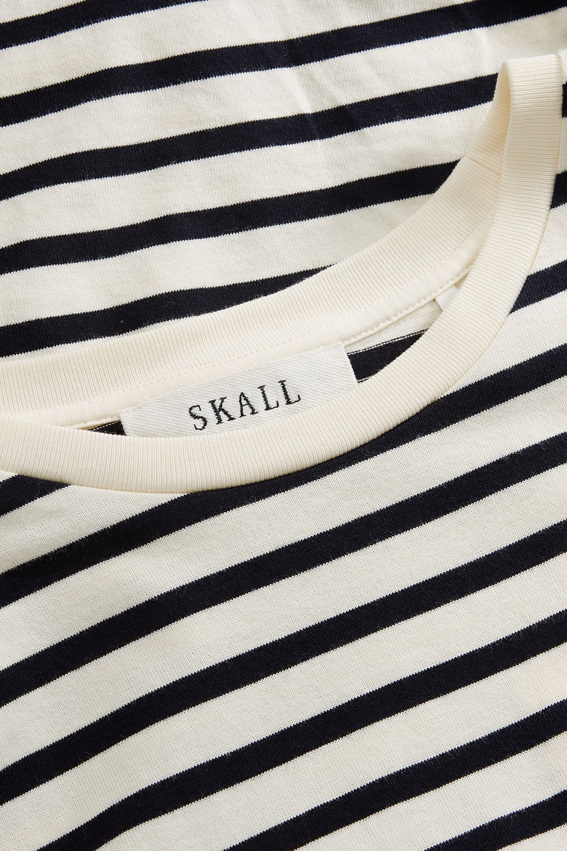 Skall Studio Loui regular tee T-shirt Dark navy/White stripe