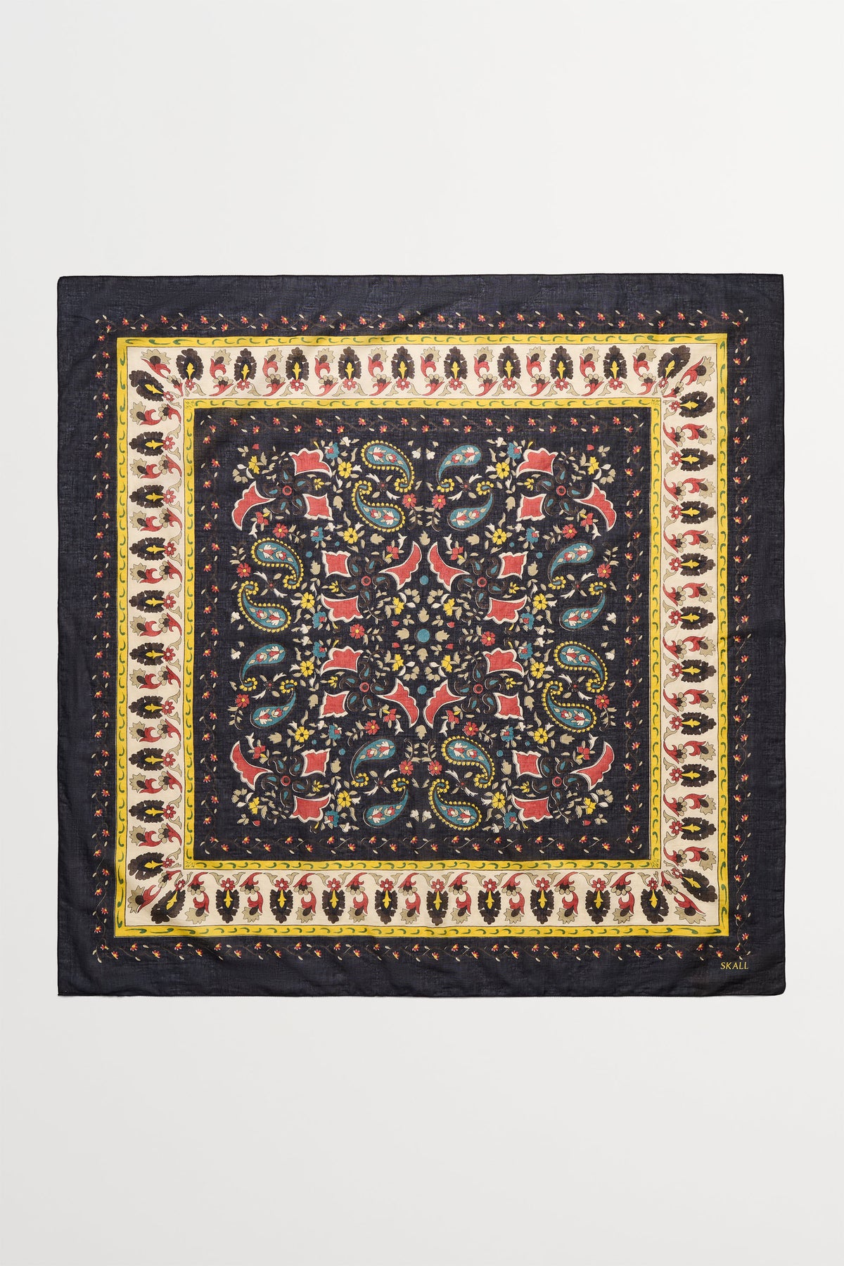 Skall Studio Mafalda scarf 100x100 Scarf Black/Beige Kalamkari