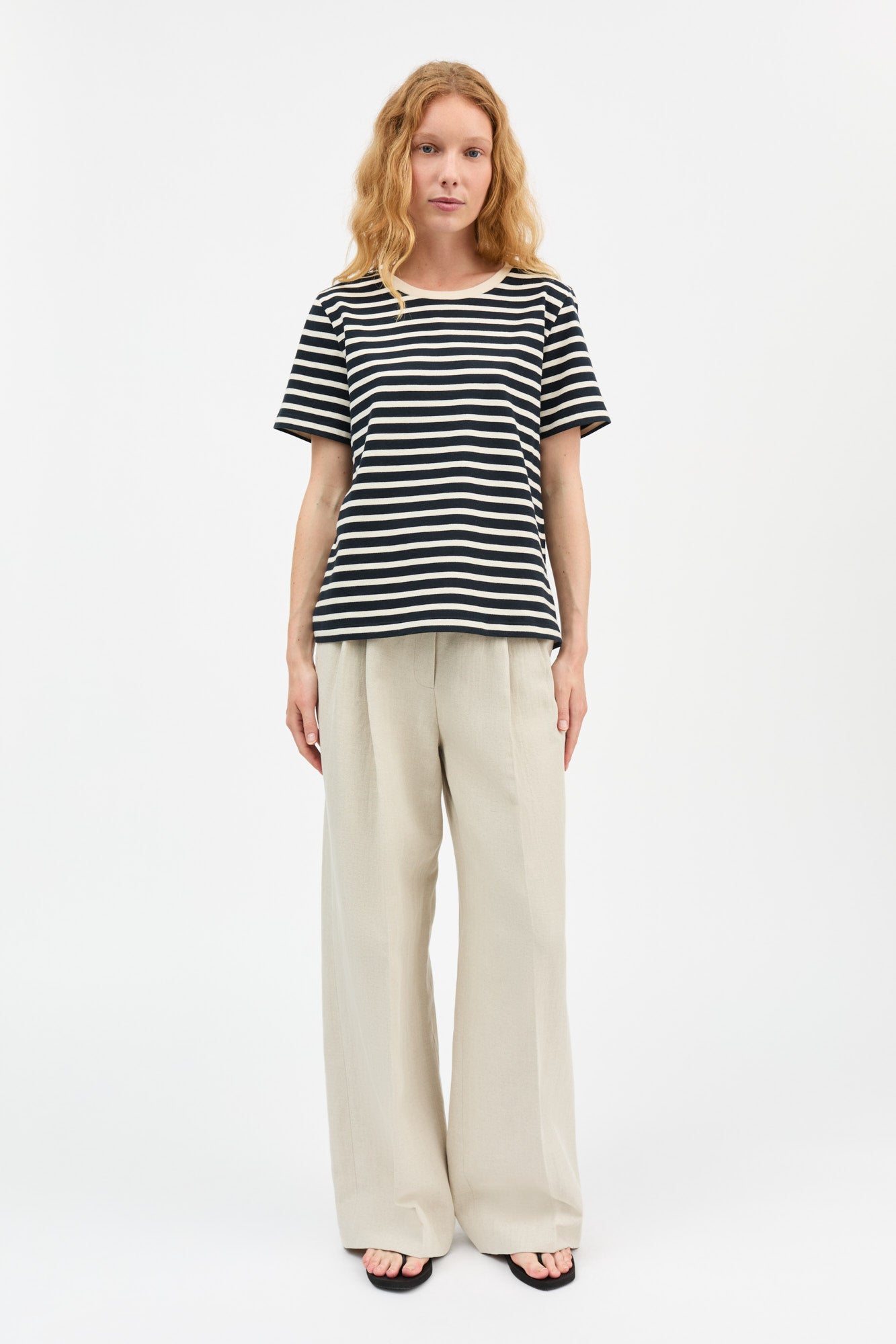 Skall Studio Marron regular tee Tee Navy/Off white stripe