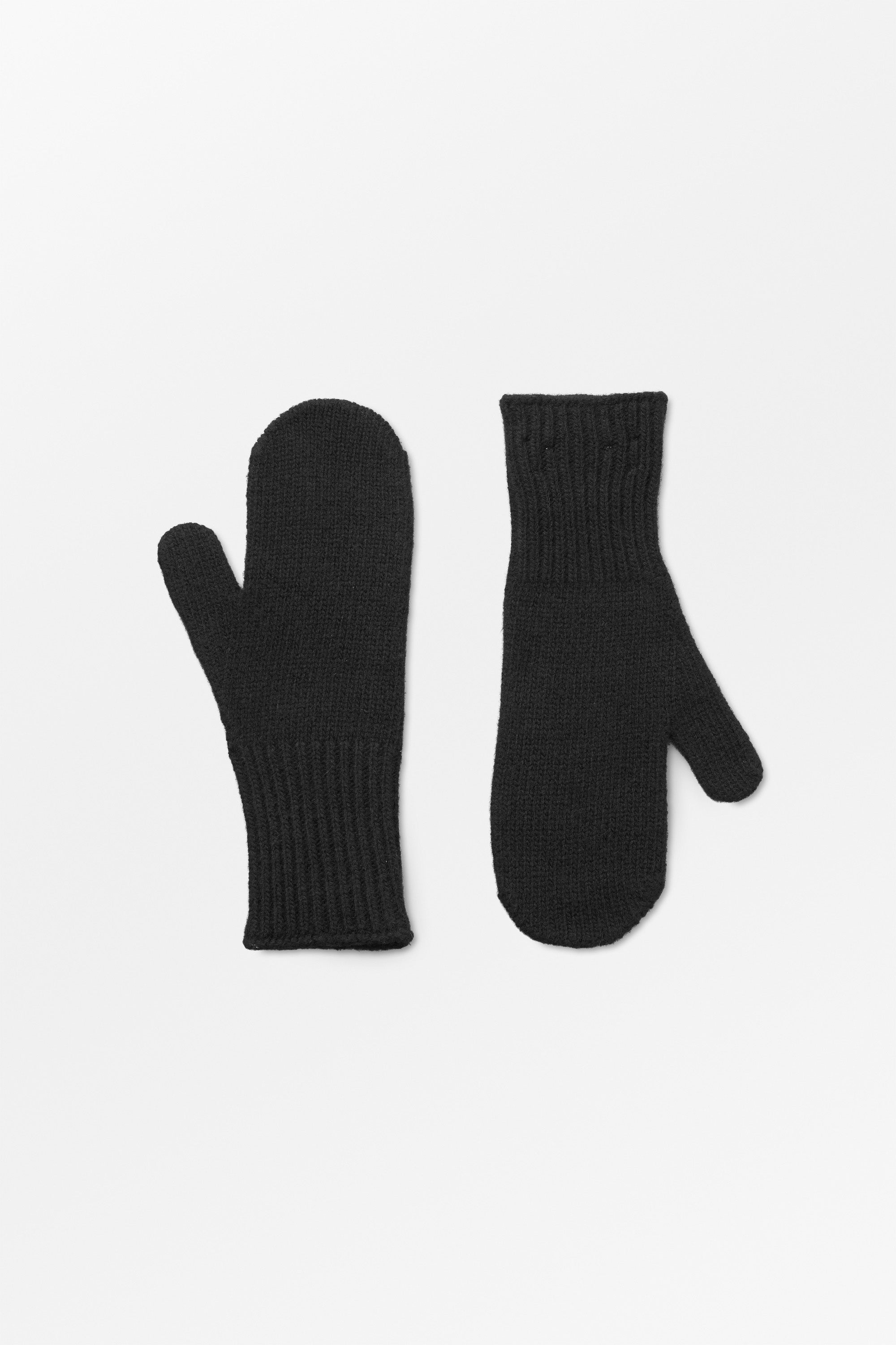 Skall Studio Olivia mittens Mittens Black