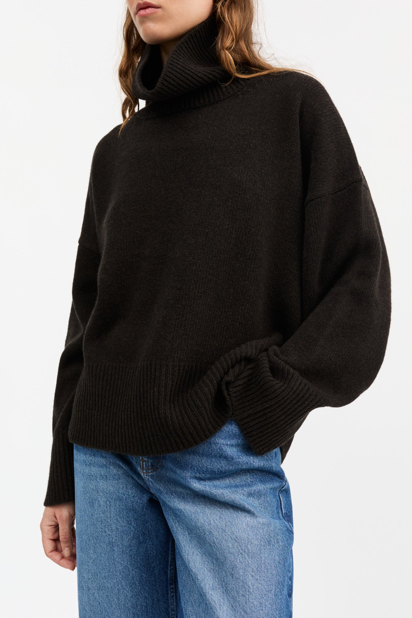 Skall Studio Silene t-neck Turtleneck Deep brown