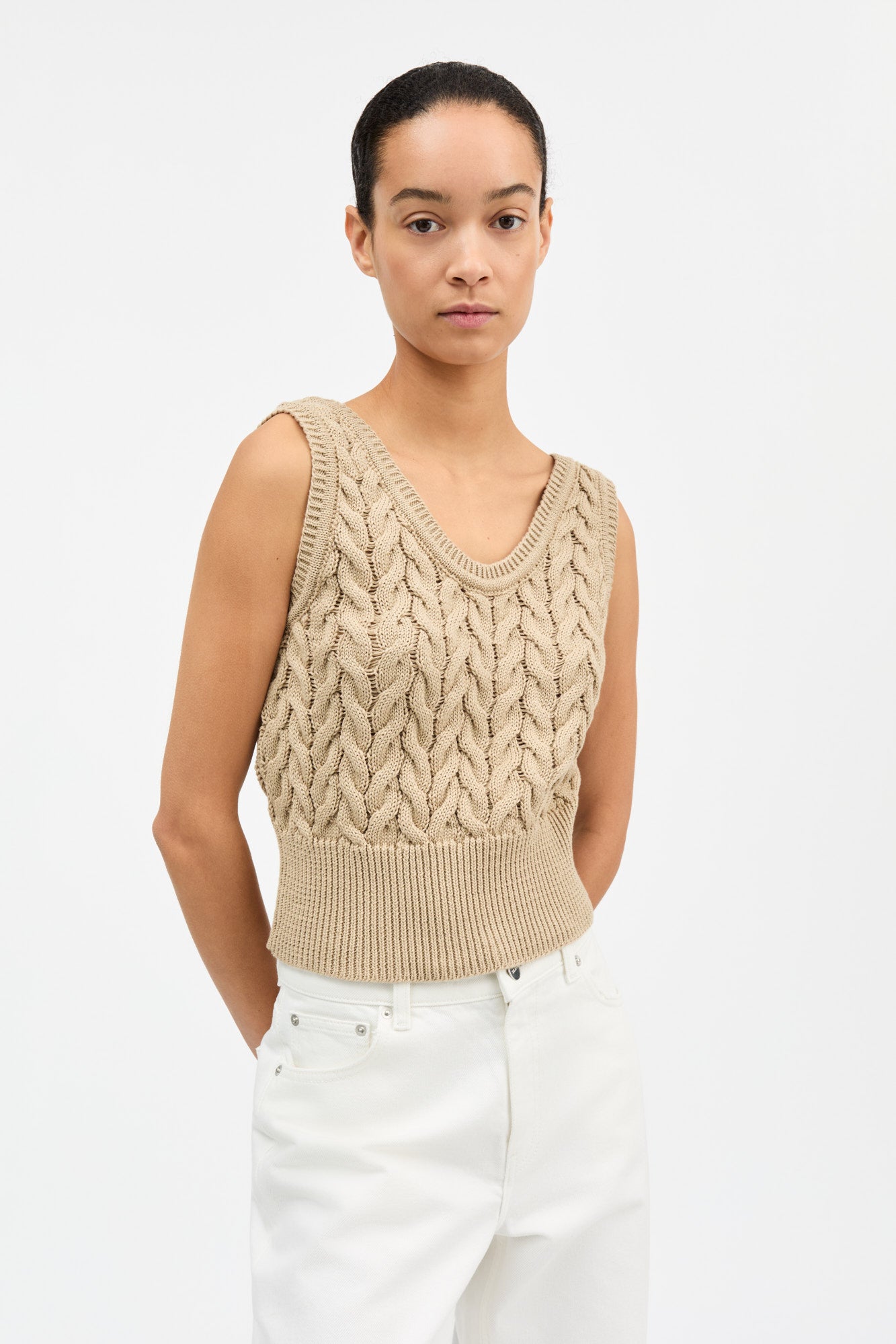 Skall Studio Wavy top Jumper Warm beige